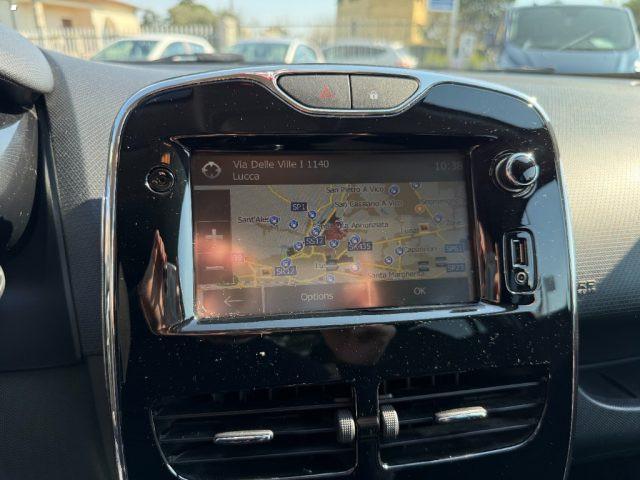 RENAULT Clio 1.2 75CV 5 porte Costume National