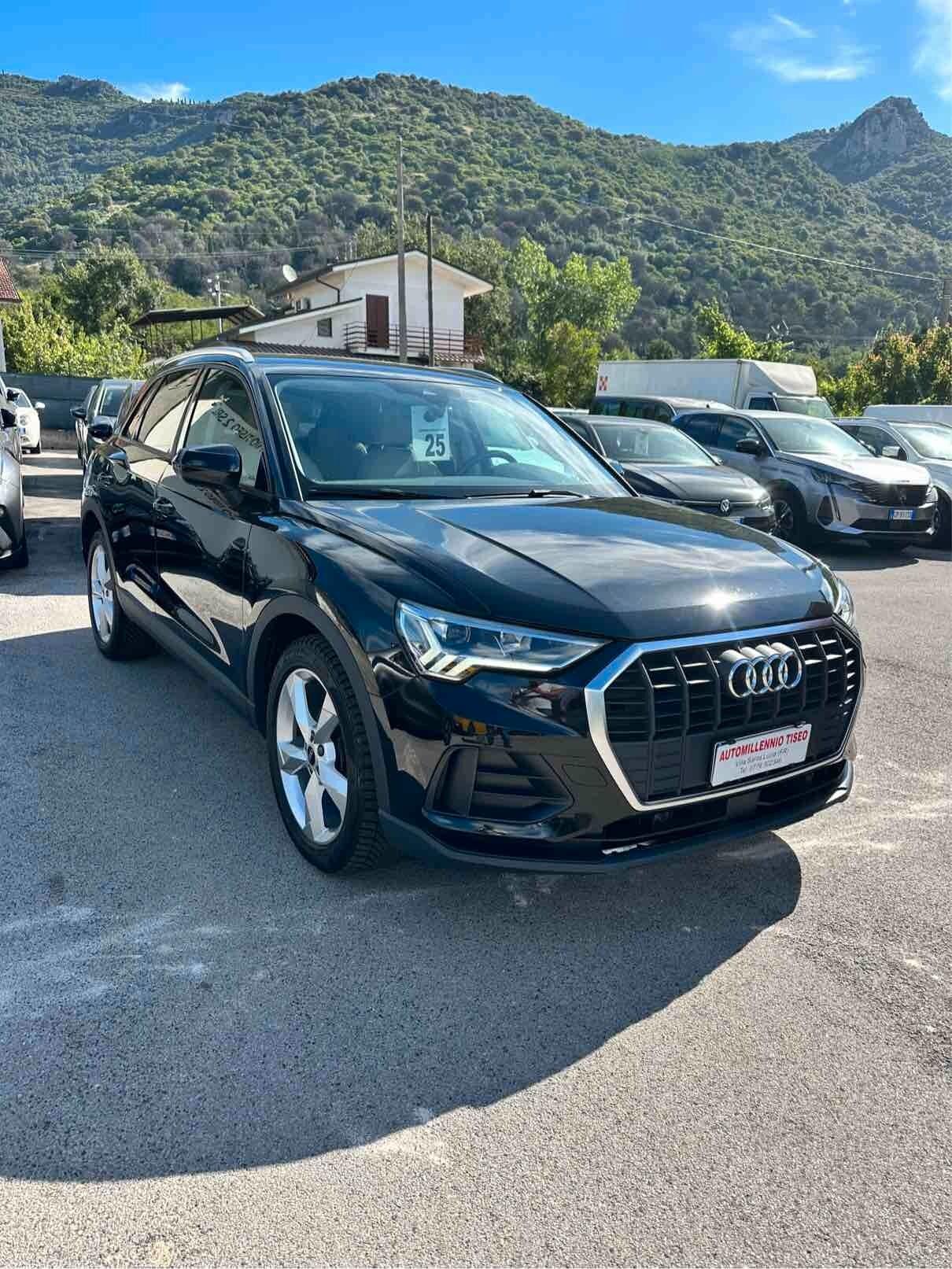 Audi Q3 35 TDI S tronic Business Advanced
