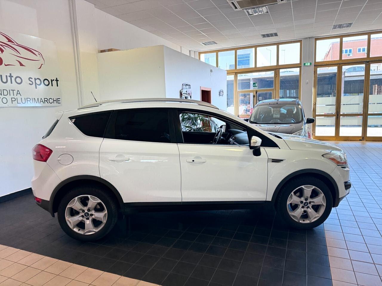 Ford Kuga 2.0 TDCi 163 CV 4WD Titanium DPF