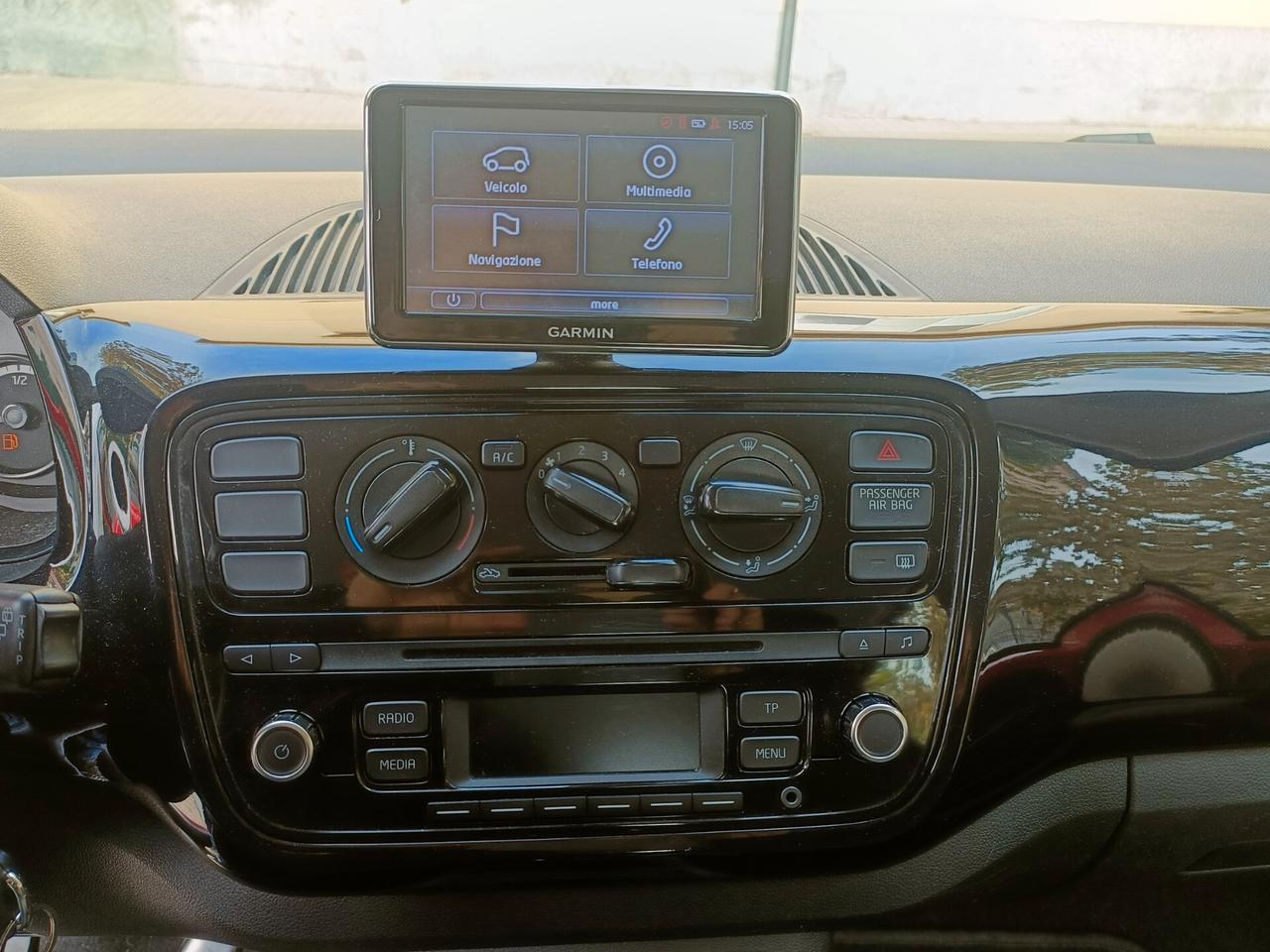 Volkswagen up! 1.0 75 CV 5p. move