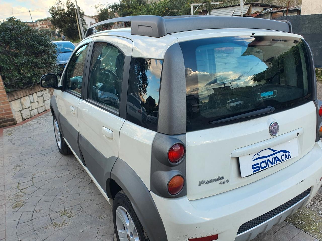 Fiat panda 1.3 m.jet 4x4 modello cross