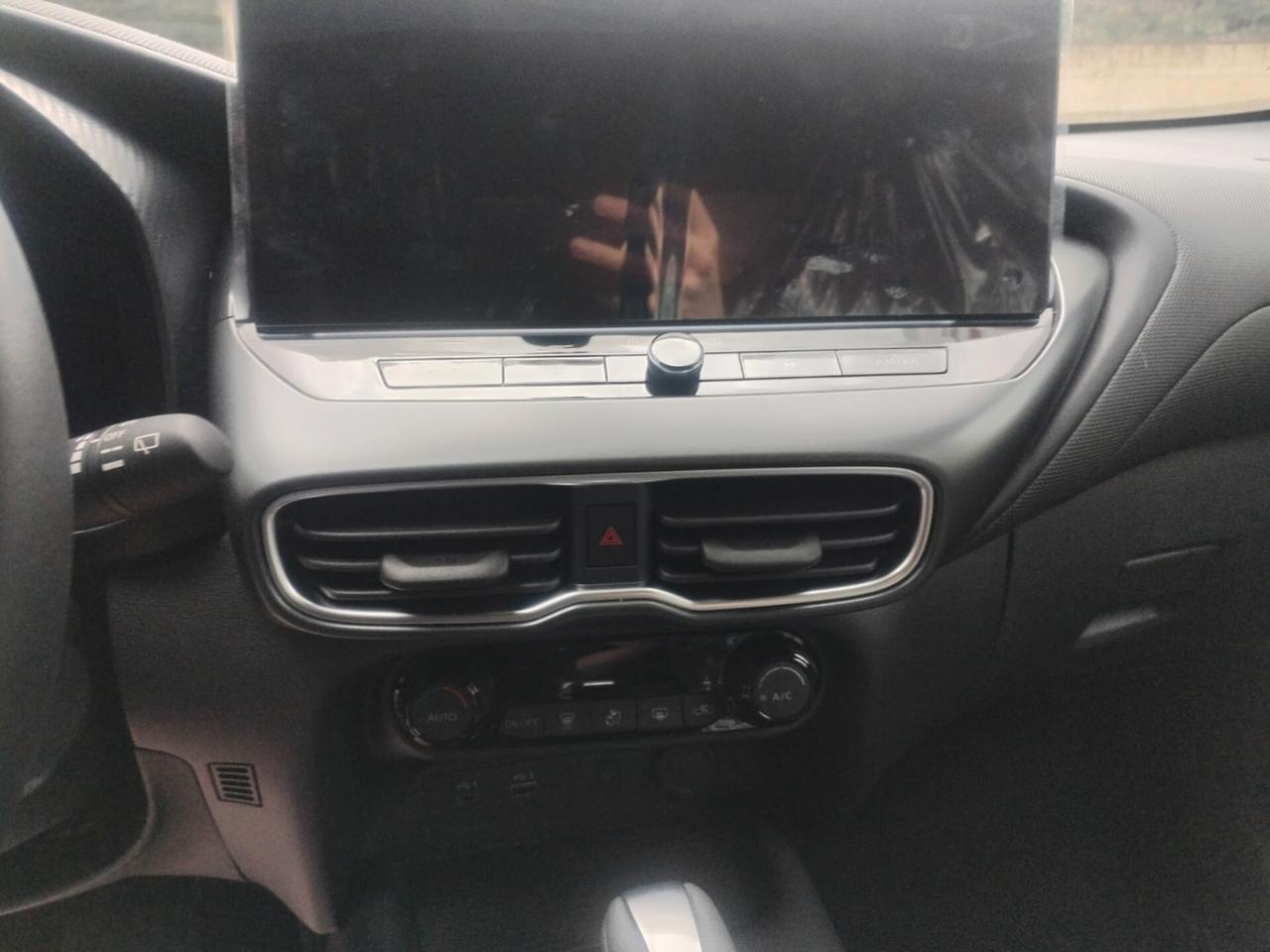 Nissan Juke 1.6 HEV Acenta