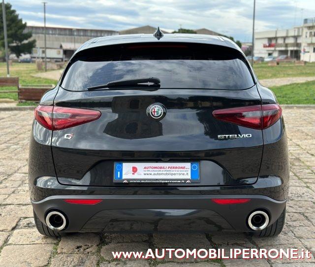 ALFA ROMEO Stelvio 2.2 TD 190cv AT8 Q4 MY21 (Navi/APP/LED)