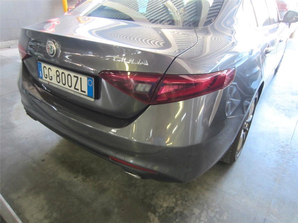 Alfa Romeo Giulia 2.2 Turbodiesel 190 CV AT8 Business Navi PREZZO REALE UNIPRO IVA DEDUCIBILE
