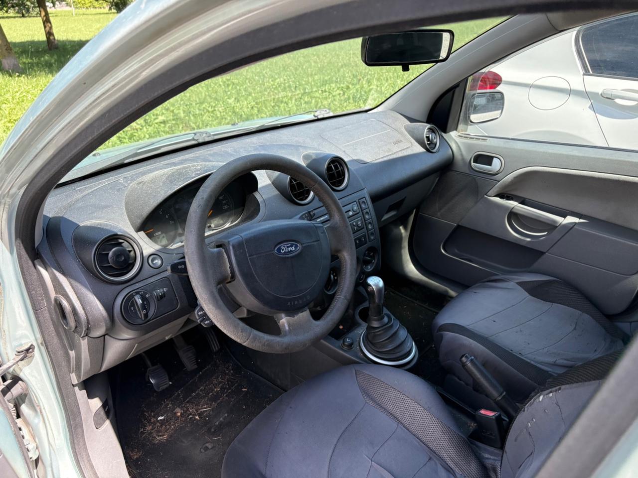Ford Fiesta 1.4 16V 5p. Frizione da sostituire
