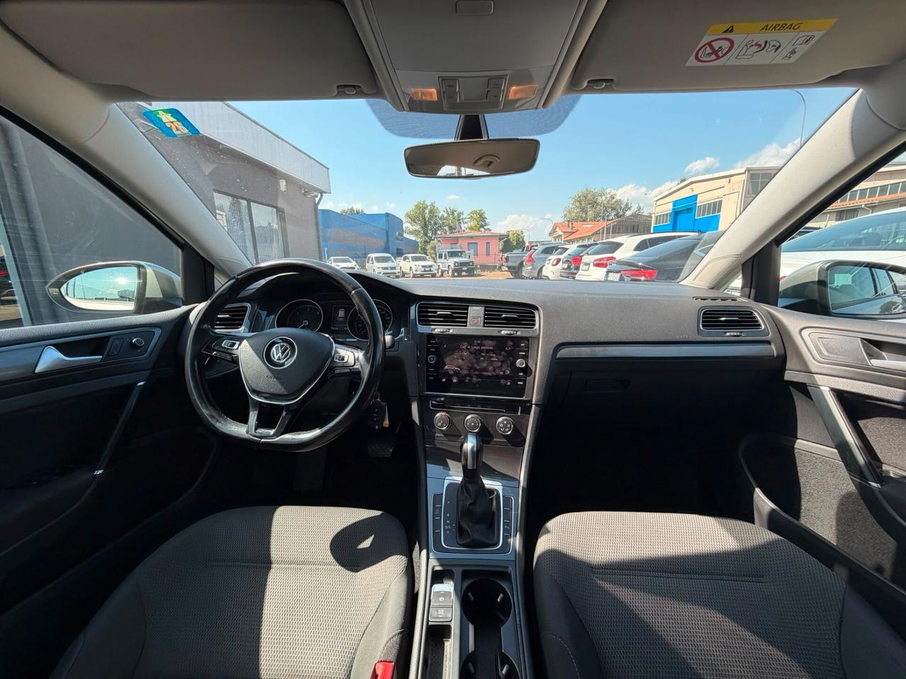 Volkswagen Golf 2.0 TDI DSG 5p. Business BlueMotion Technology