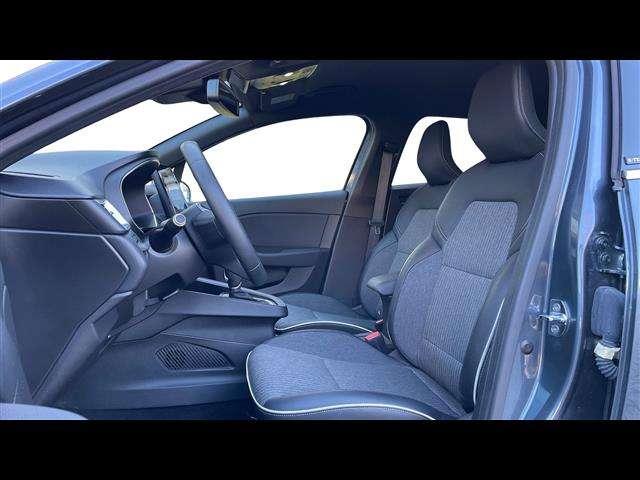 Renault Clio 1.6 E-Tech hybrid Intens 140cv auto