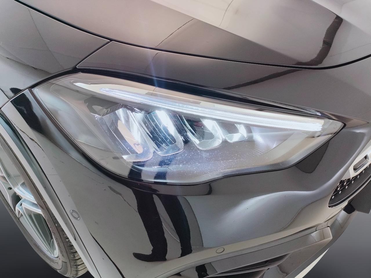 Mercedes-Benz GLA-H247 2023 - GLA 200 d AMG Line Premium auto