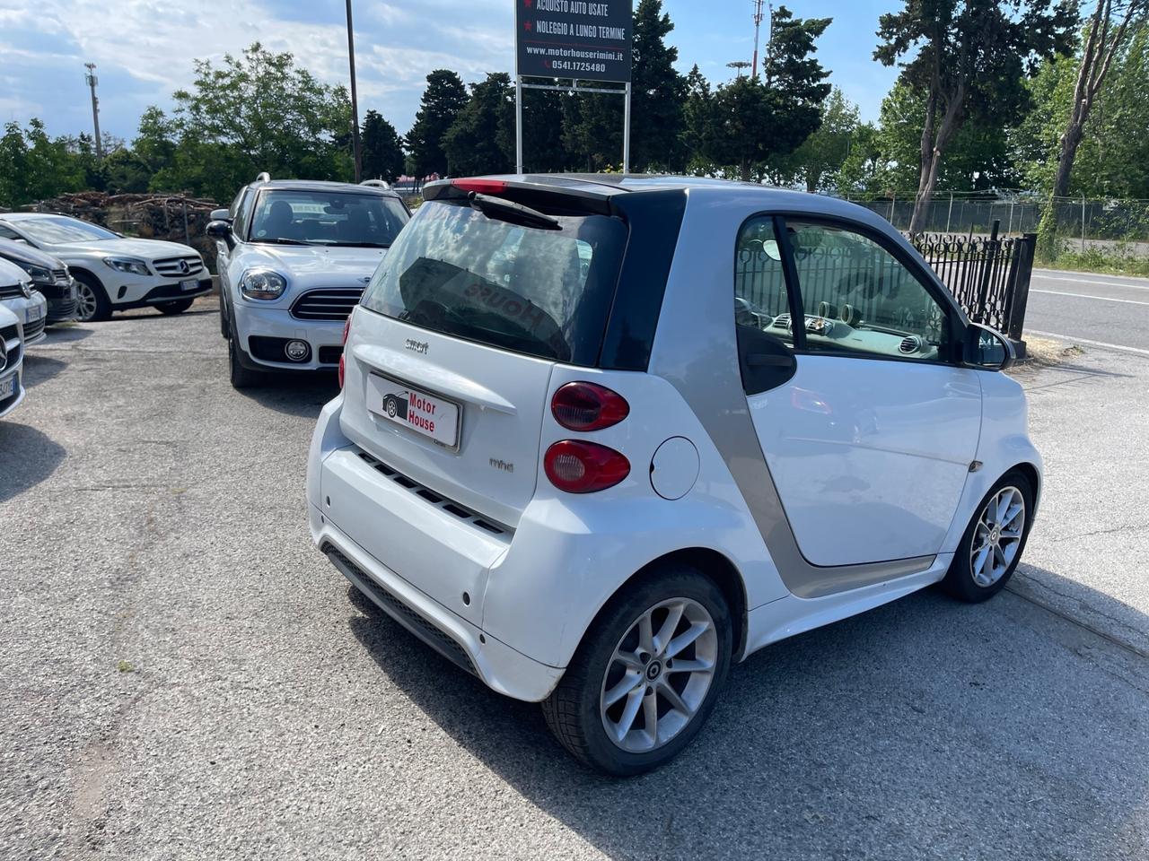 Smart ForTwo 1000 52 kW MHD coupé passion