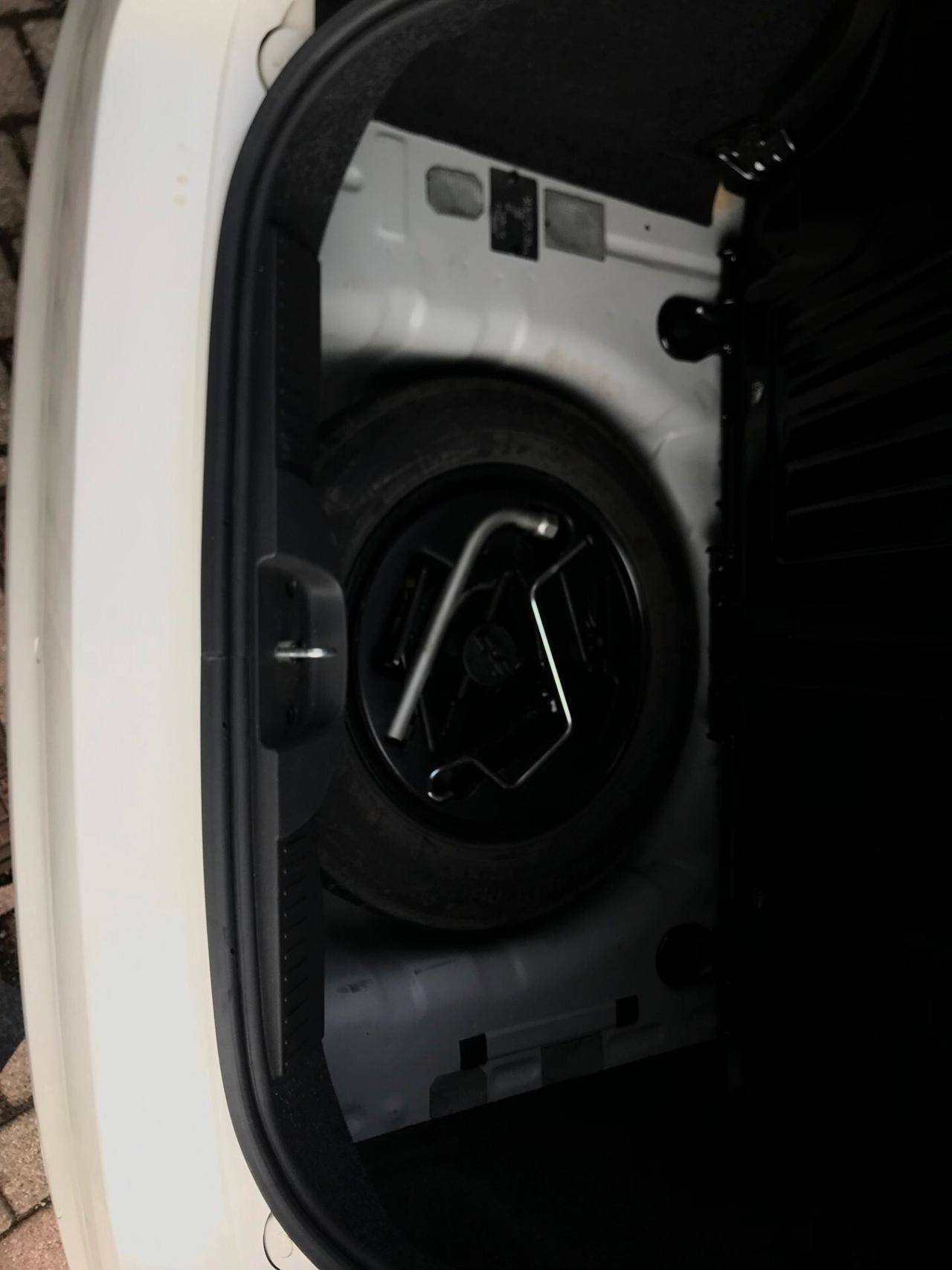 Fiat 500 III 2015 1.0 hybrid Connect 70cv pdc