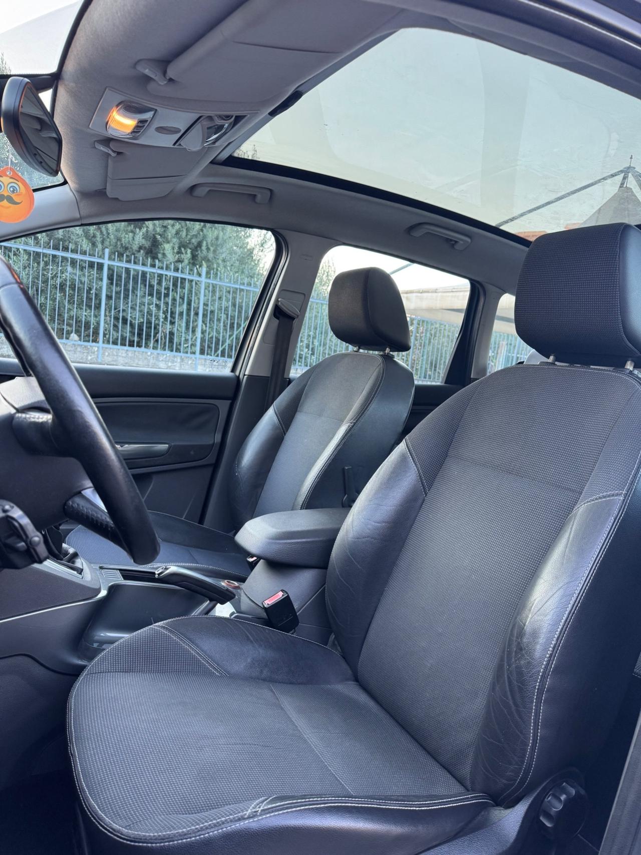 Ford C-Max 1.6 TDCi 90 CV Titanium