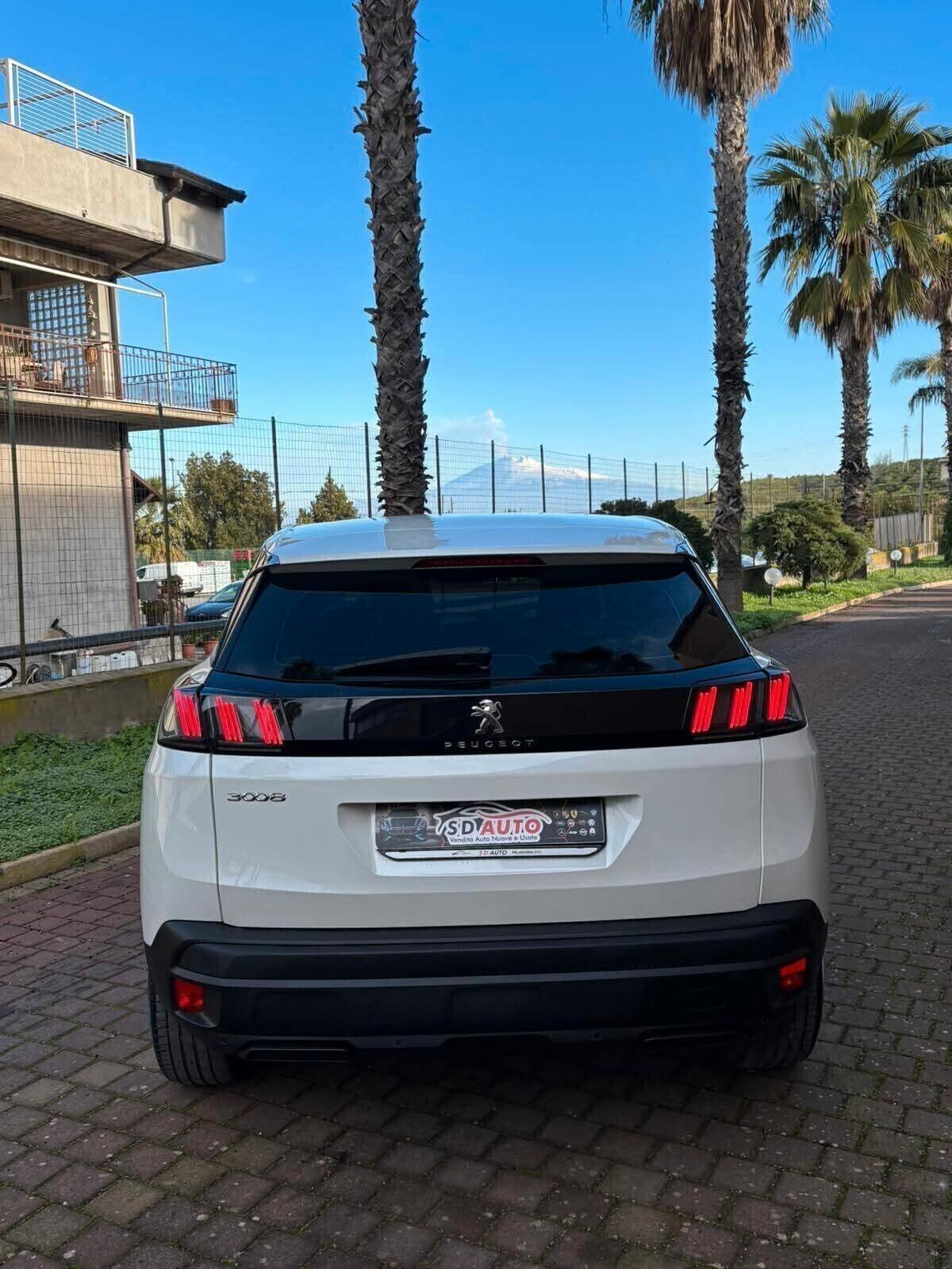 Peugeot 3008 BlueHDi 130 S&S AllurE**-