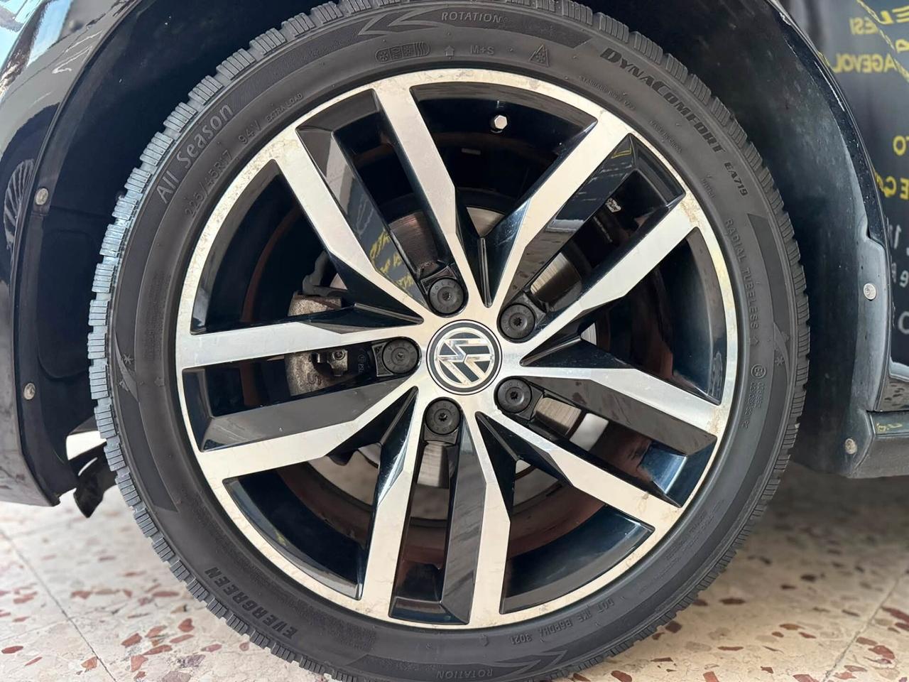 Volkswagen Golf Business 1.6 TDI 5p. Highline BlueMotion Technology