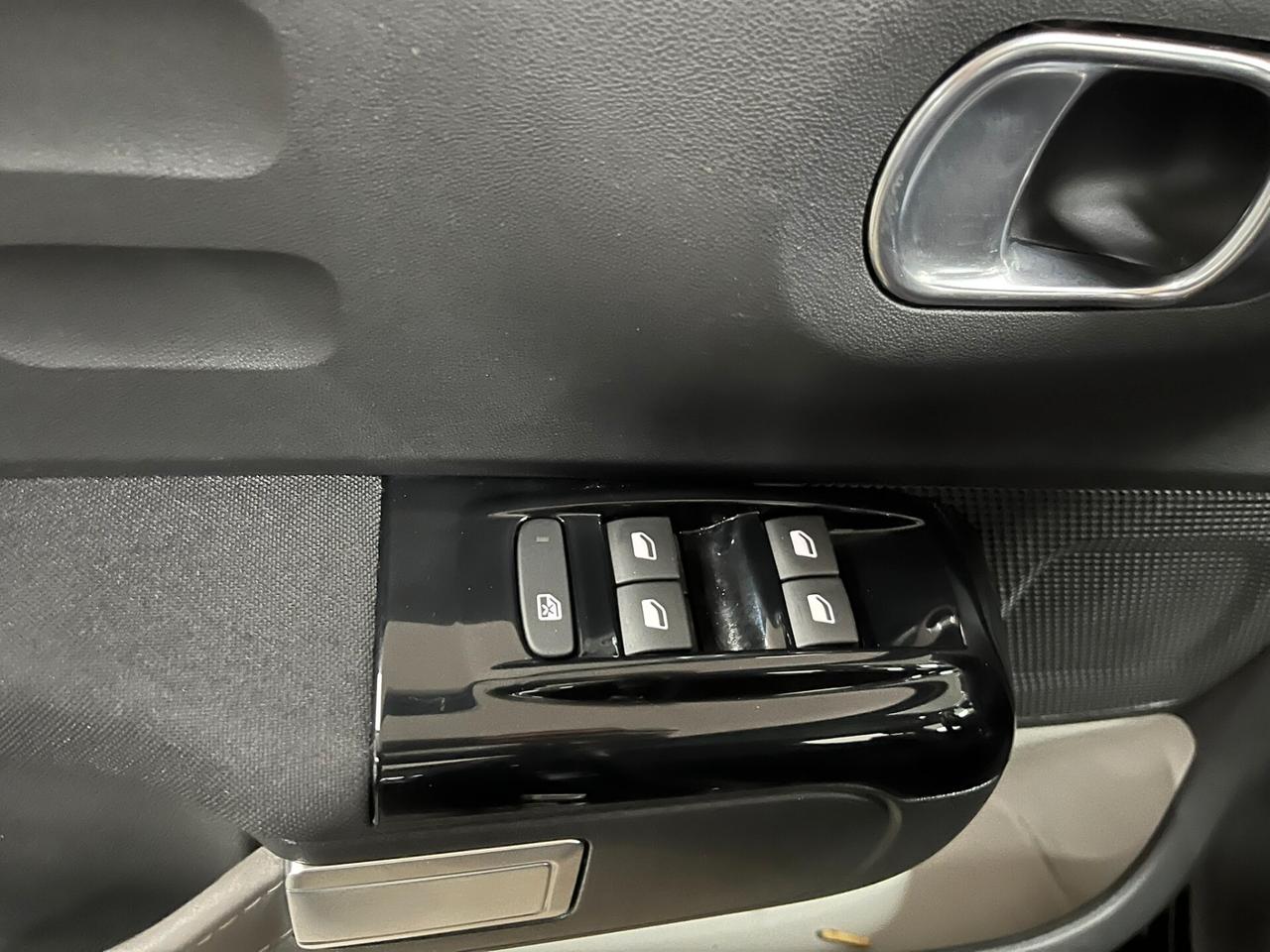 Citroen C3 1.2 cambio automatico (EAT6) euro 6