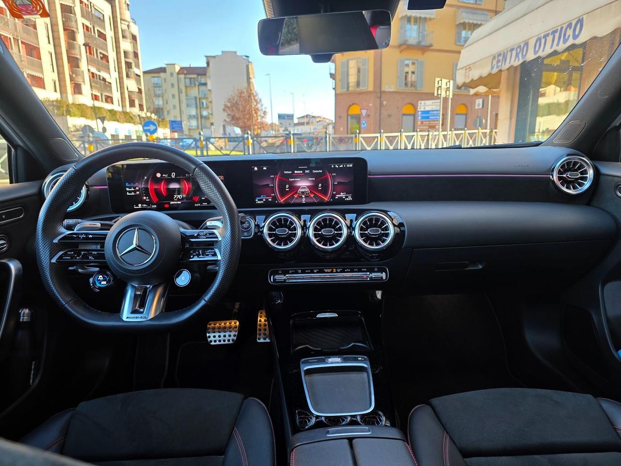 Mercedes-Benz A 35 AMG A-Class #8119