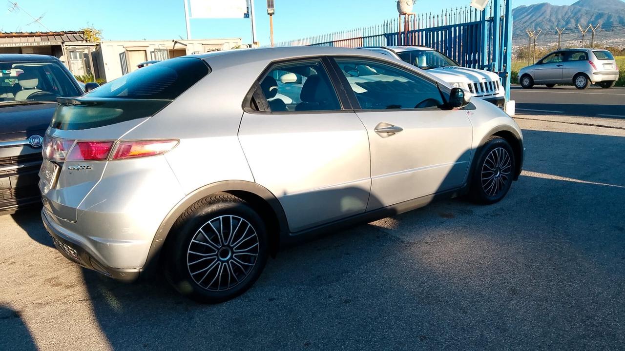 Honda Civic 1.4 BENZINA