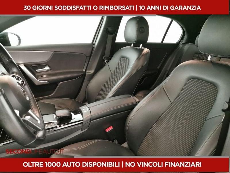 Mercedes-Benz Classe A A 180 d Sport Night edition auto