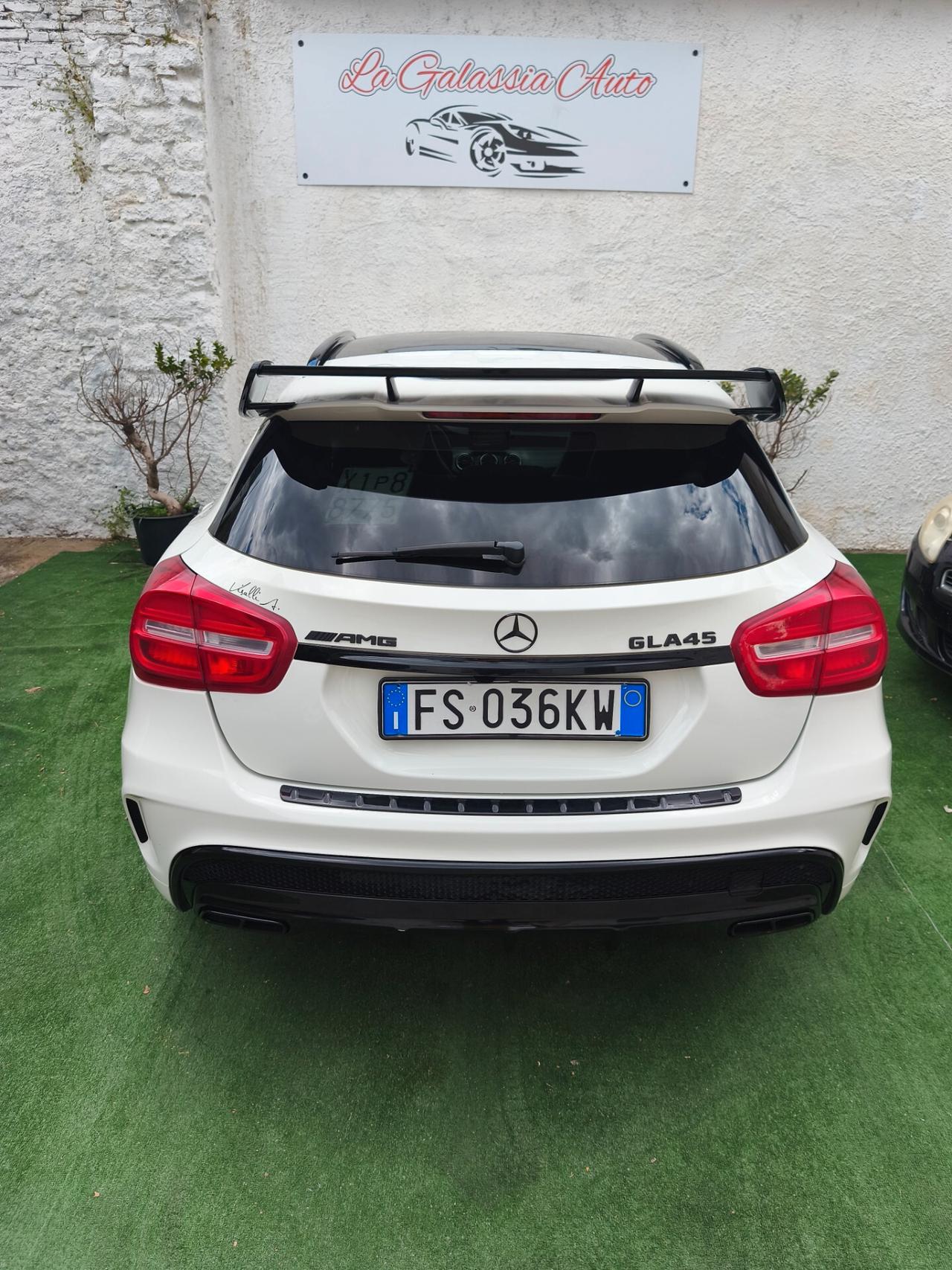 Mercedes-benz GLA 45 AMG 4 Matic Turbo