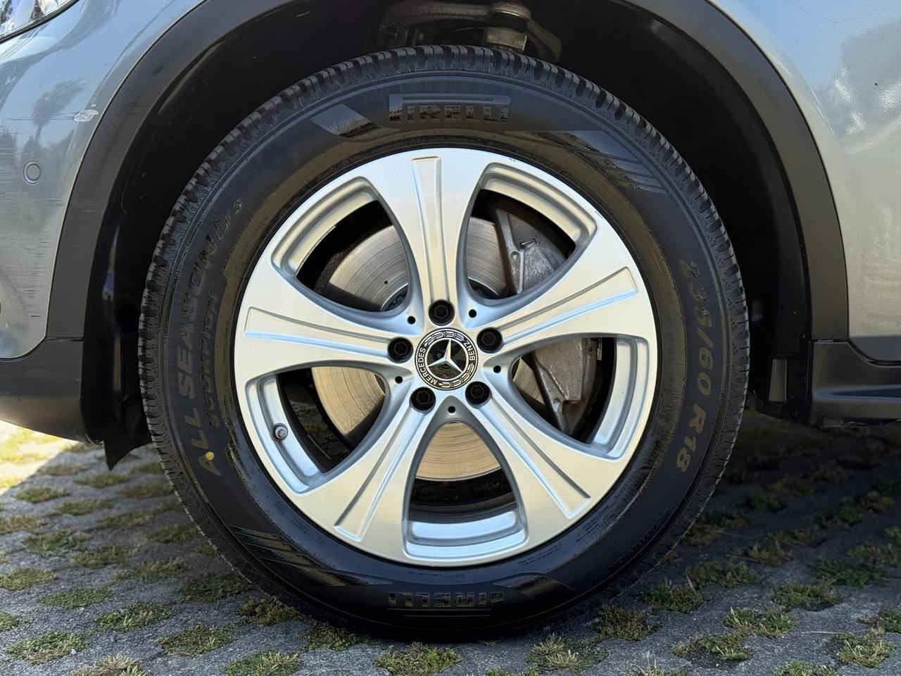 MERCEDES GLC 250d 2017 4Matic