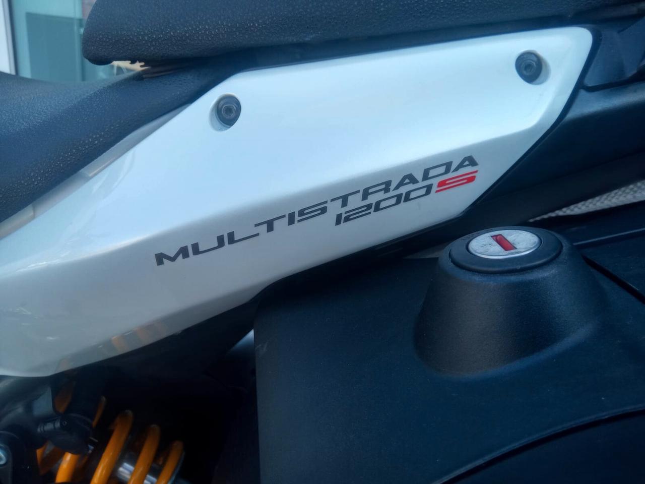 Ducati Multistrada 1200S Touring Abs