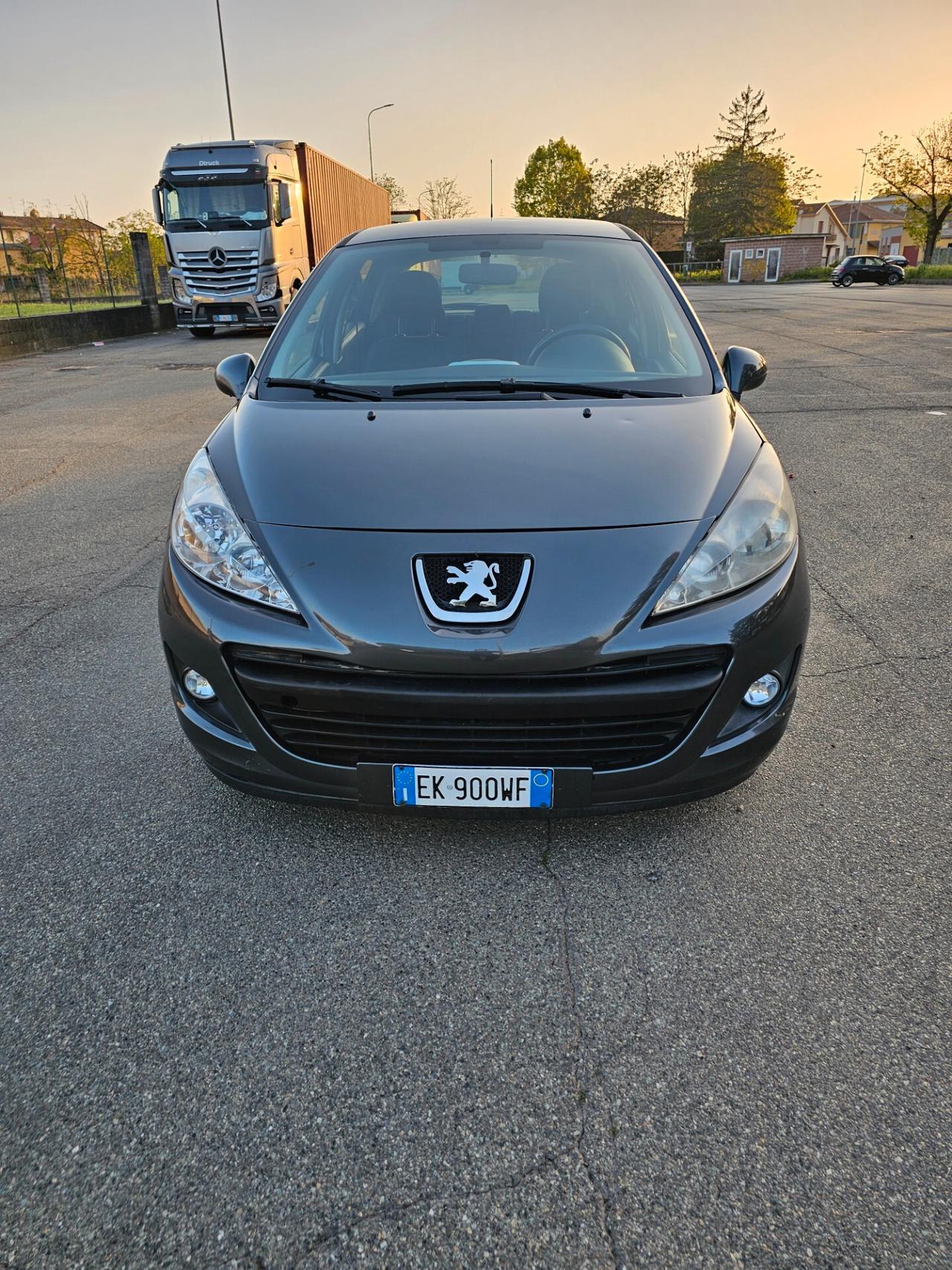 Peugeot 207 1.4 HDi 70CV 5p. Energie