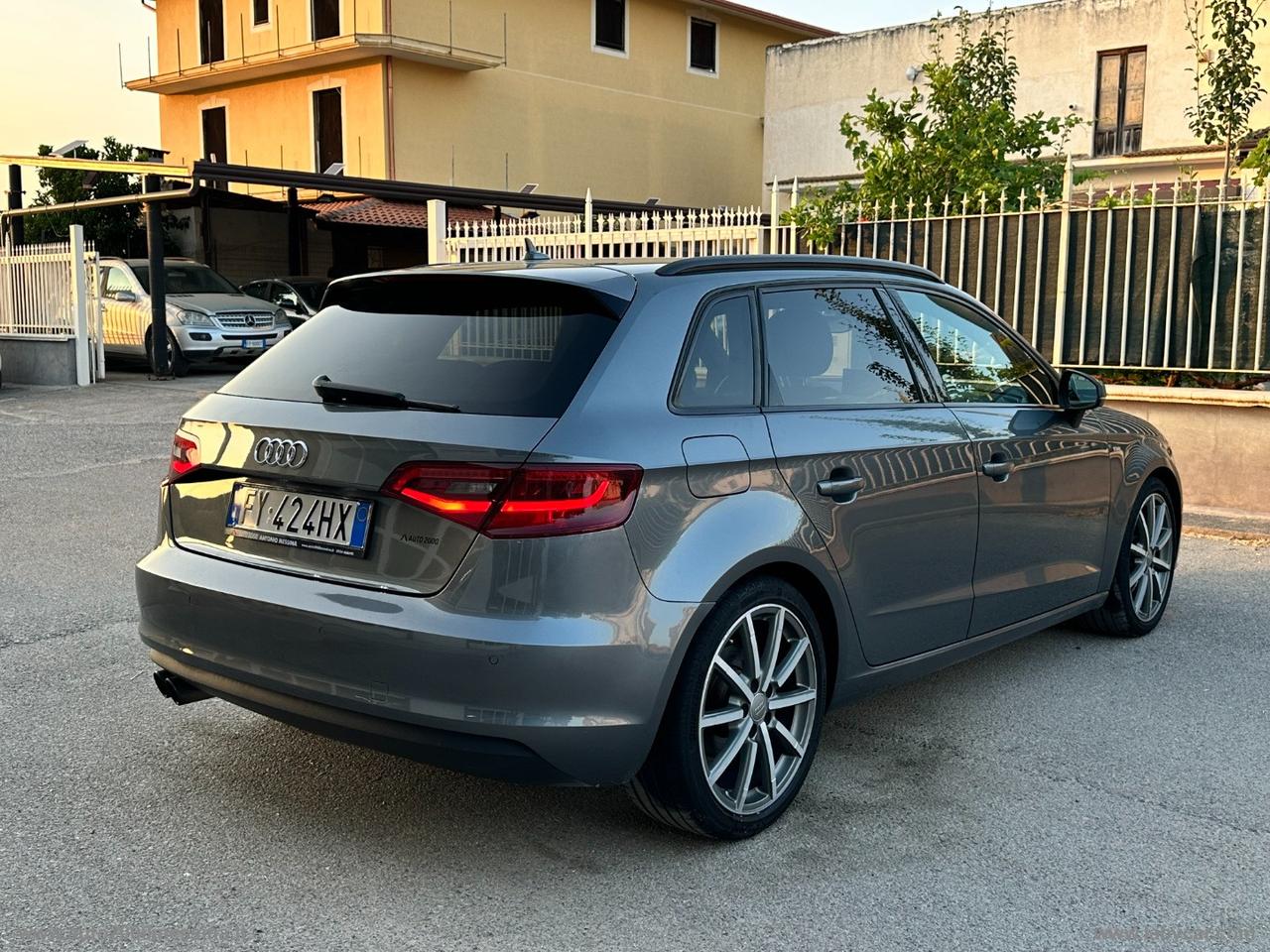 AUDI A3 SPB 2.0 TDI 184CV S-LINE