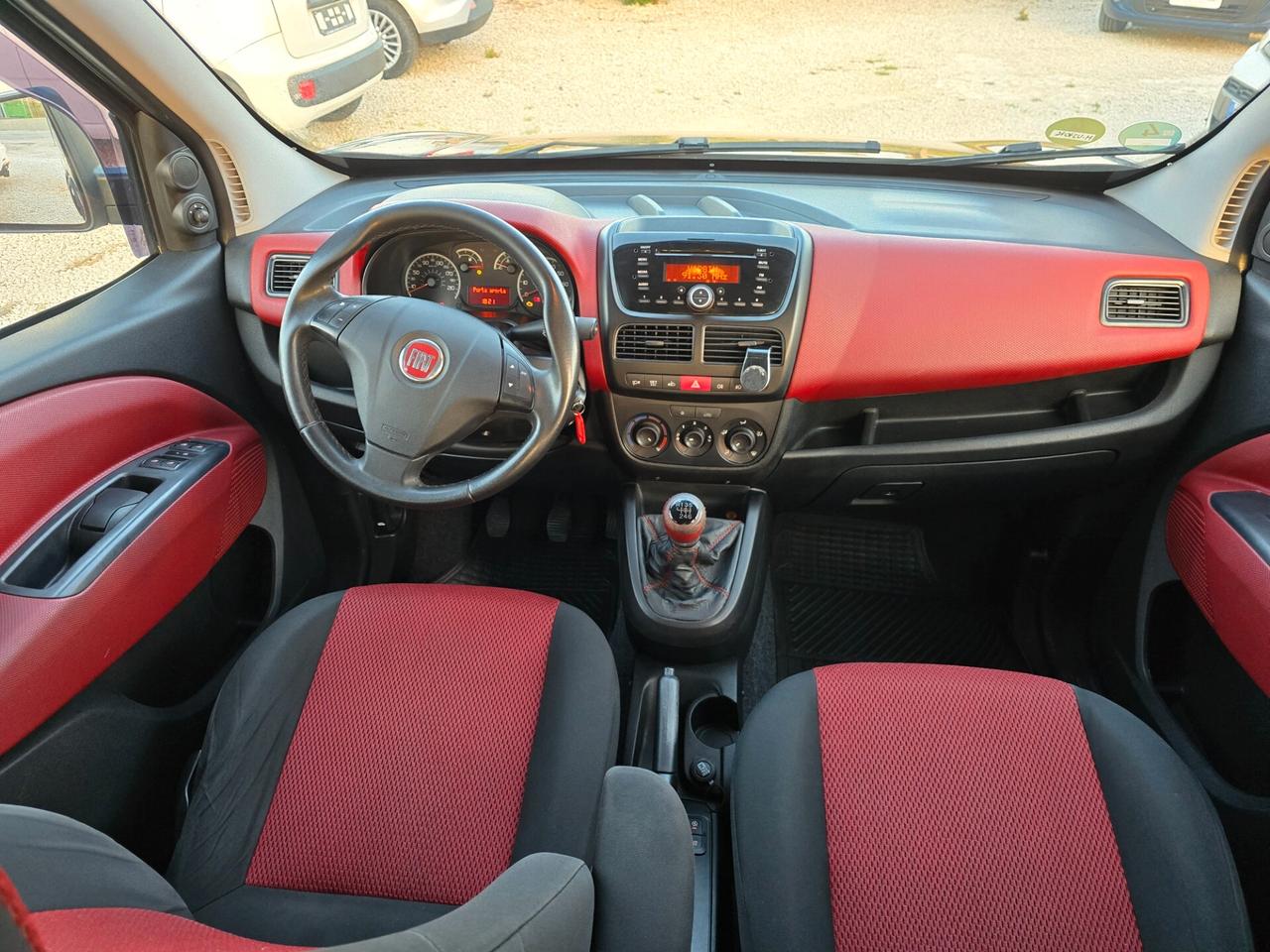 Fiat Doblo Doblò 1.6 5 posti