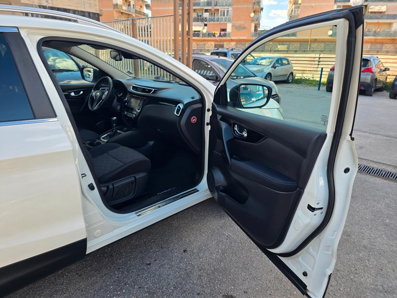 Nissan Qashqai 1.5 dCi Tekna