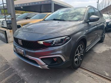 Fiat Tipo 1.5 Hybrid DCT SW Cross