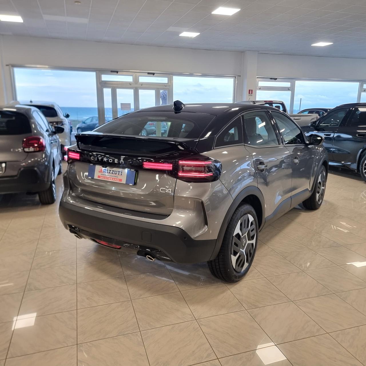 CITROEN C4 PLUS 1.2 BZ 130cv/96kw EAT8 cambio automatico