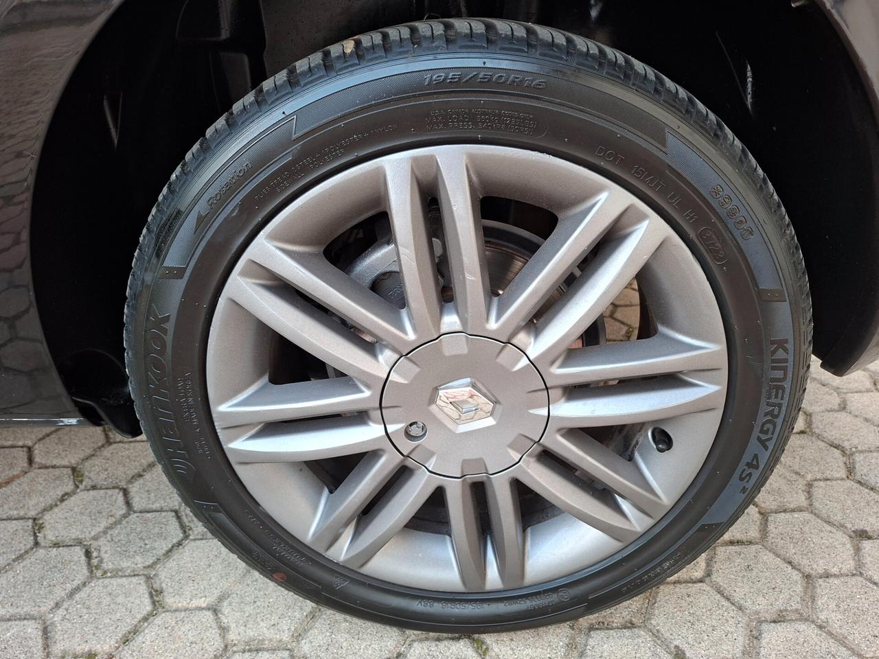 Renault Clio 1.6 16v Dynamique 20th *AUTOMATICA*