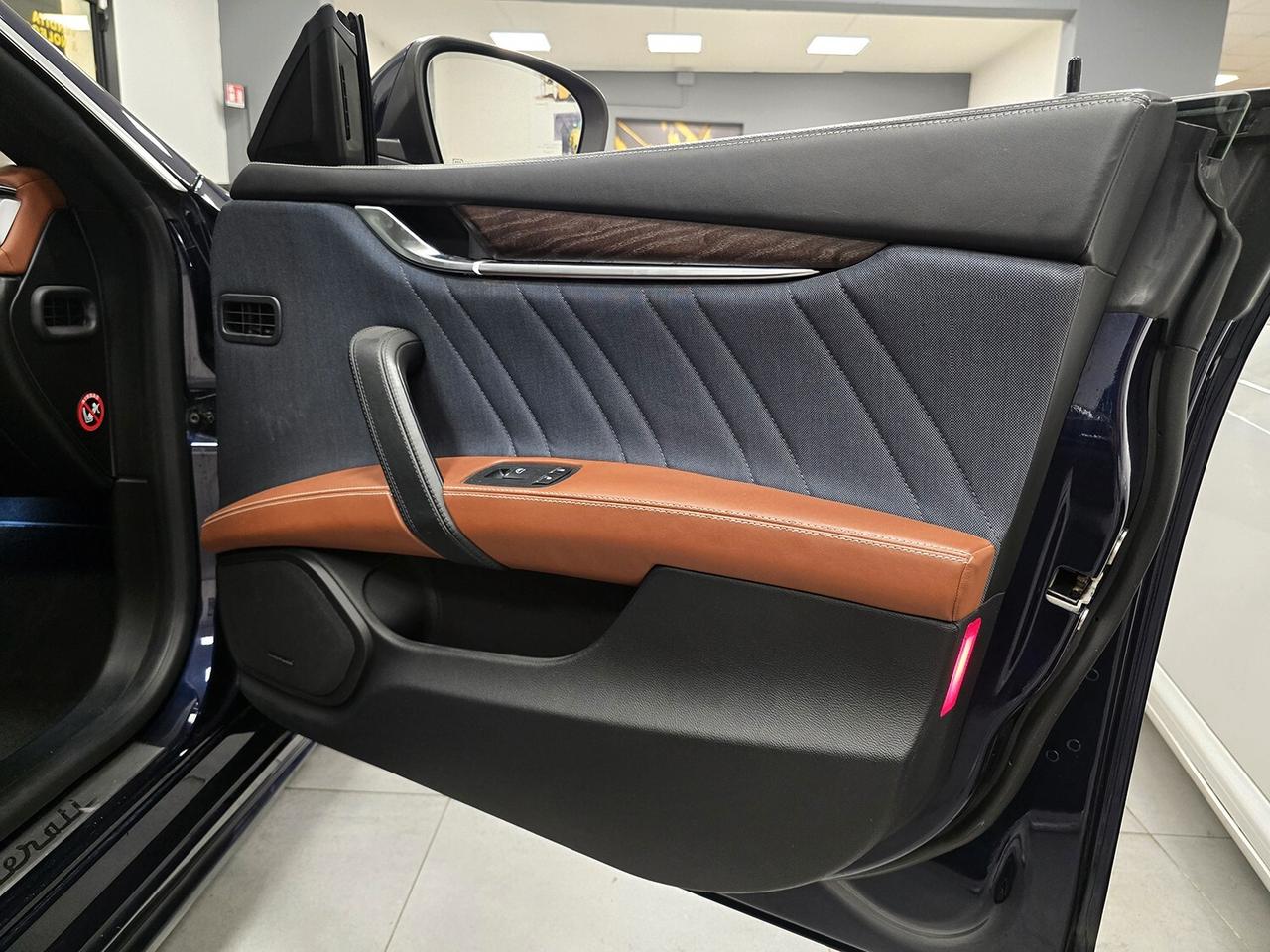 MASERATI GHIBLI 3.0 V6 350CV GRANLUSSO_ZEGNA EDITION 1/100# RARA!!