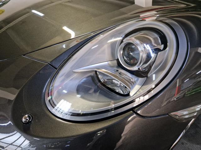 PORSCHE 911 3.4 Carrera Coupé