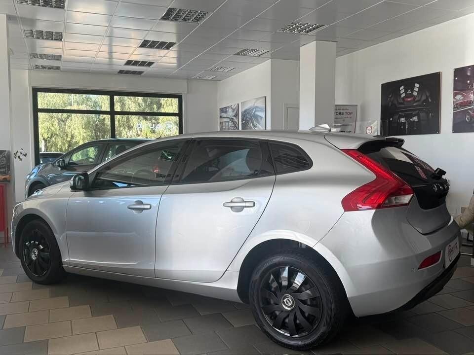 Volvo V40 D2 Business