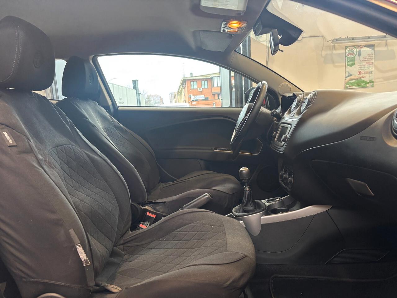 Alfa Romeo MiTo 1.4 GPL 78 CV Distinctive