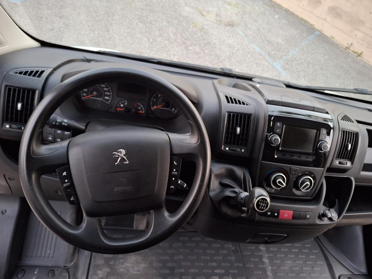 Peugeot Boxer L2H2 2.2 BlueHDi 140cv