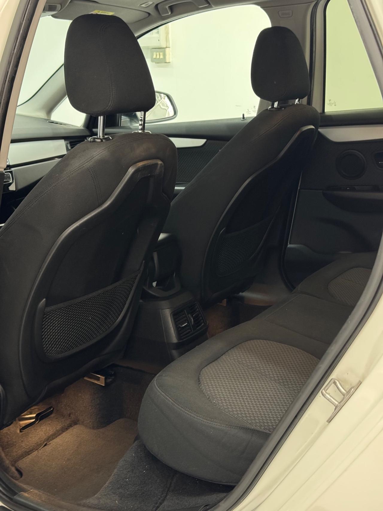 Bmw 2er Active Tourer 218d Msport