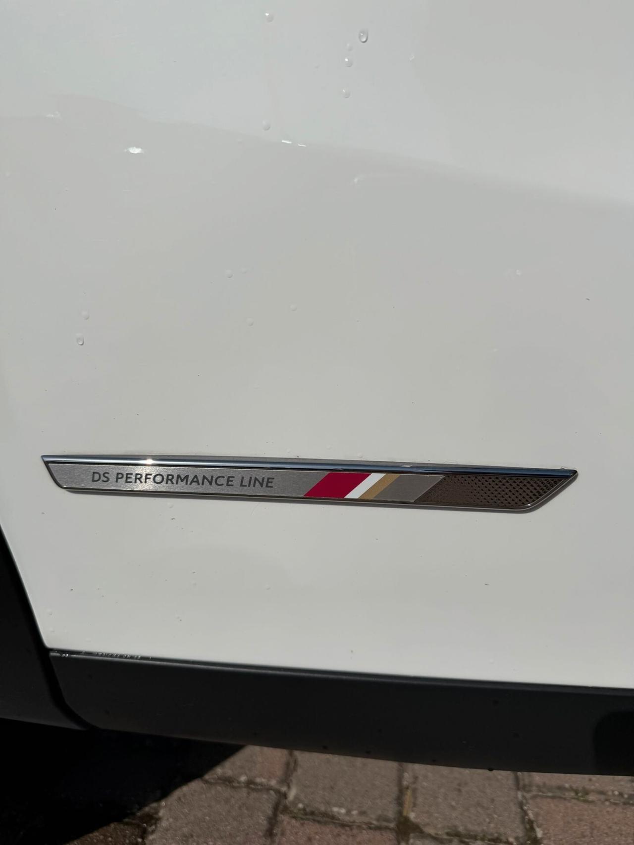 Ds DS3 3 Crossback PureTech 130 aut. Performance Line