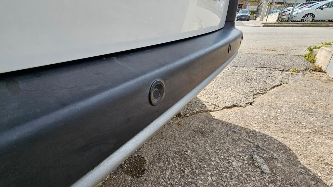 Peugeot Partner BlueHDi 100cv Outdoor