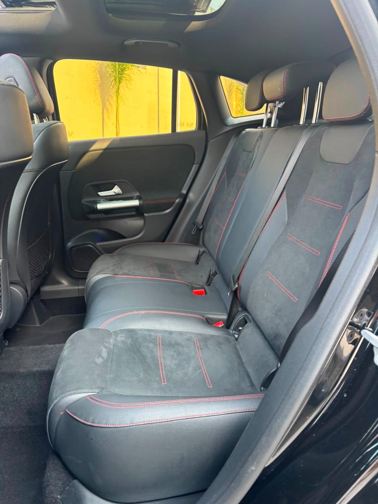 Mercedes-benz GLA 200 d Automatic 4Matic AMG Line Premium