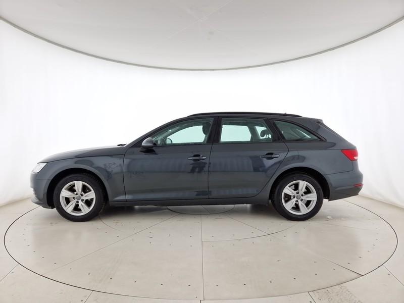 Audi A4 avant 2.0 tdi business 150cv my16