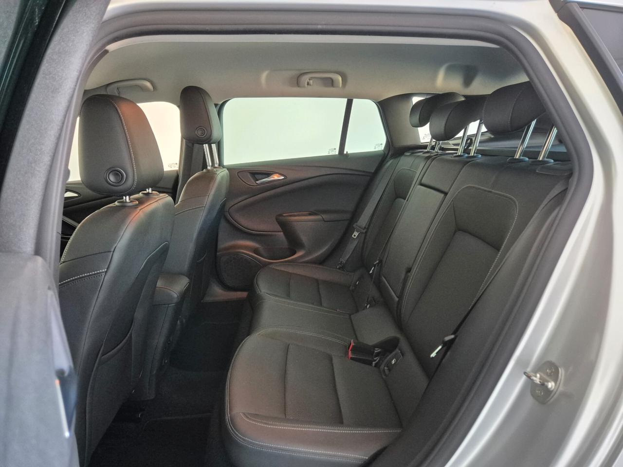 OPEL Astra 1.6 CDTi 136CV Sports Tourer Innovation AGR