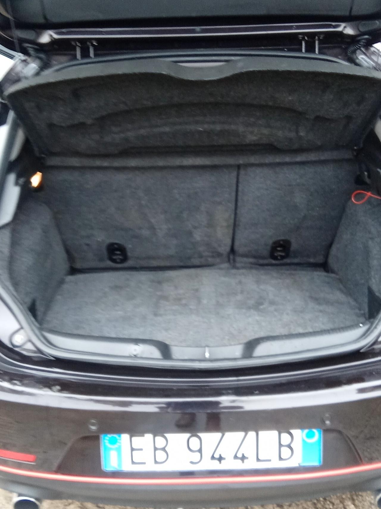 Alfa Romeo Giulietta 2.0 JTDm-2 140 CV 012