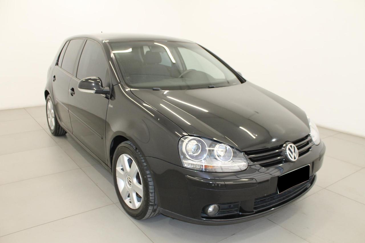 Volkswagen Golf 2.0 TDi Sportline DSG