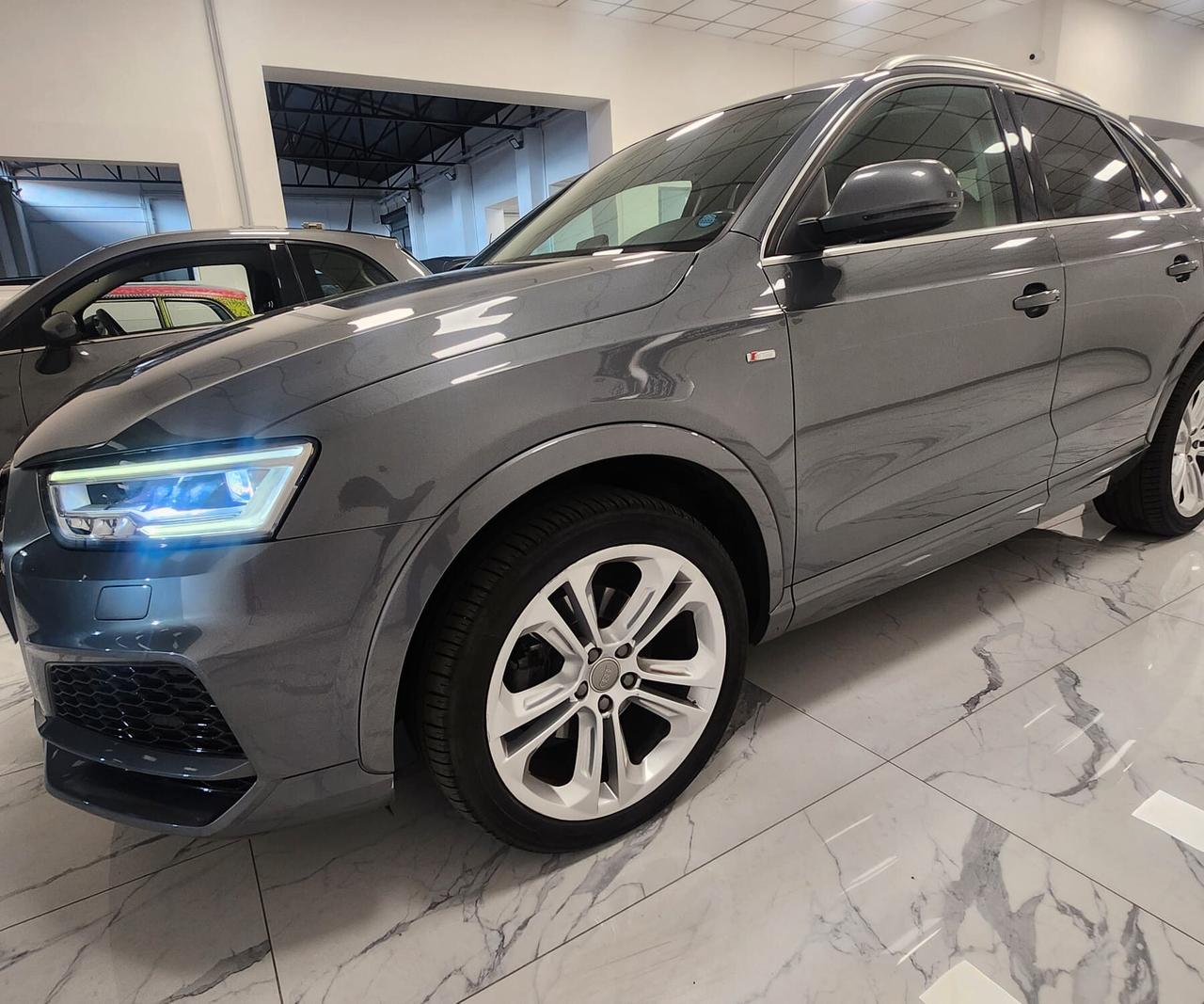 Audi Q3 2.0 TDI 150 CV quattro S line Edition