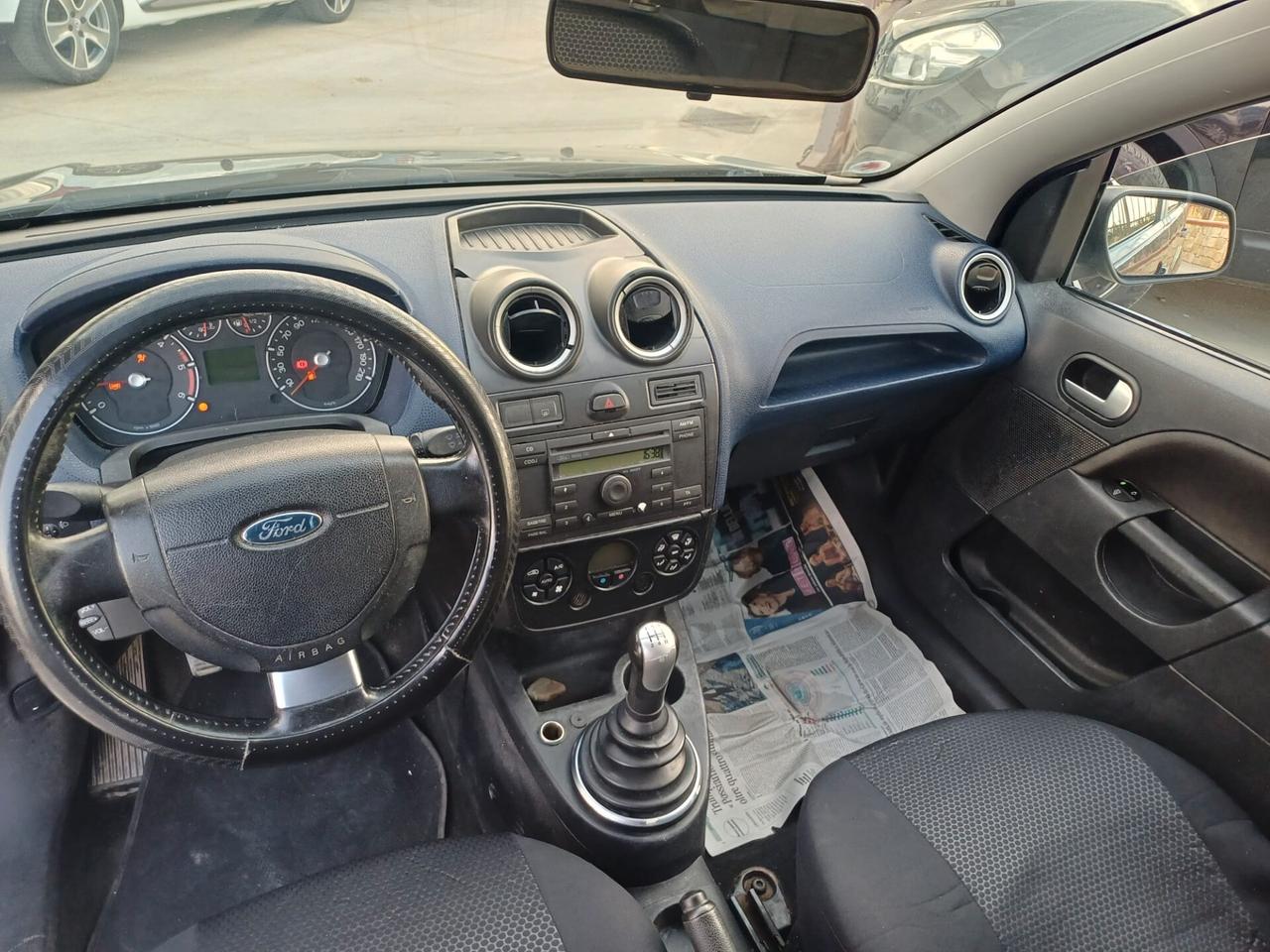 Ford Fiesta 1.4 TDCi 5p. Titanium