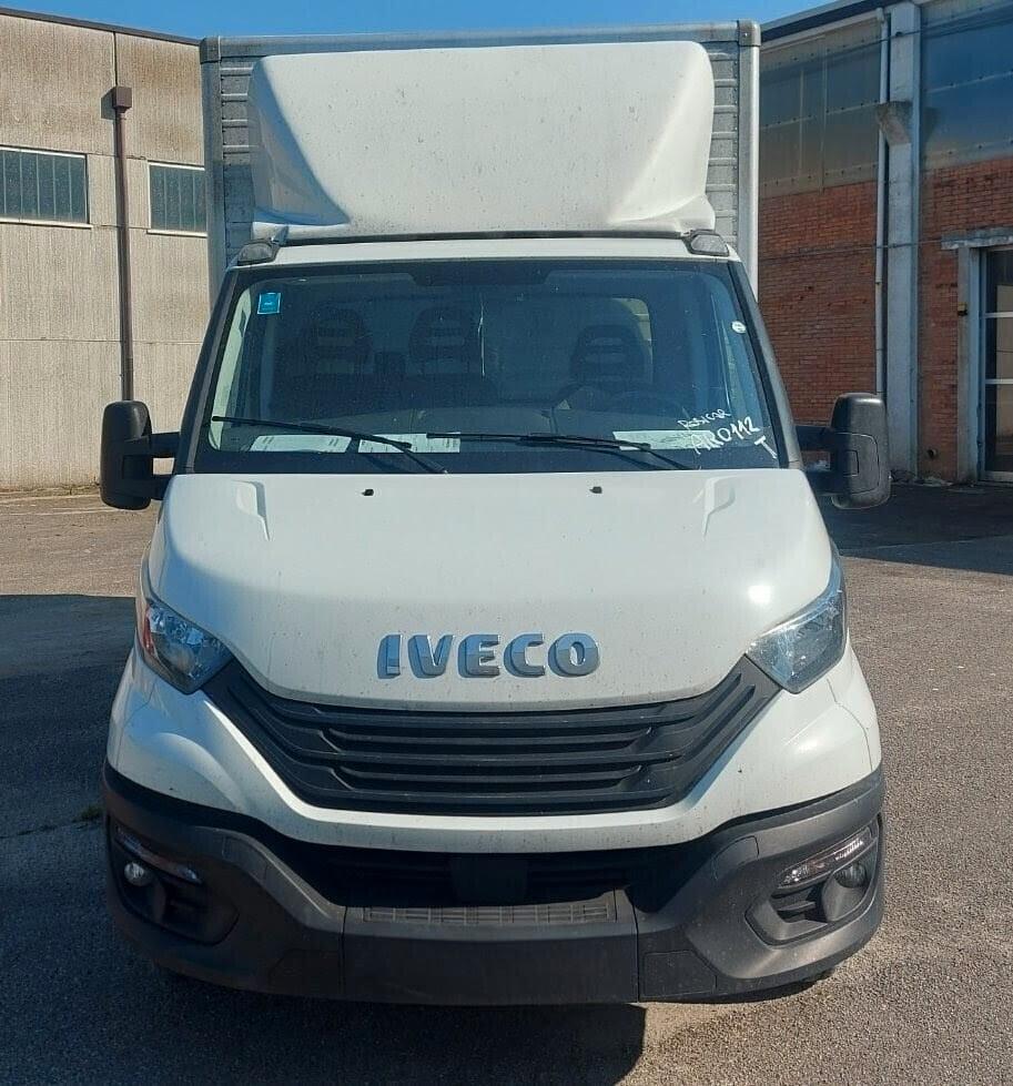 IVECO DAILY 35C14 CON FURGONE IN LEGA LEGGERA