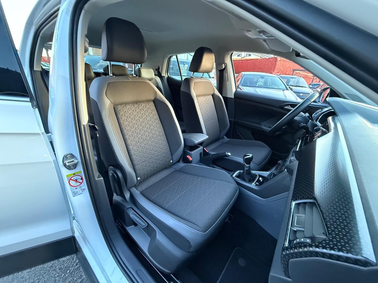 T-Cross 1.6 tdi Sport-unipro-rate-garanzia-permute