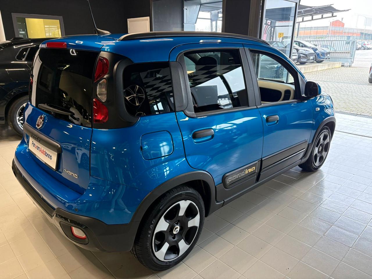 Fiat Panda Pandina Cross 1.0 firefly hybrid
