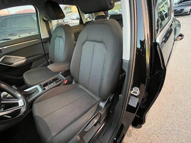 AUDI Q3 2.0 TDI 150 CV Business